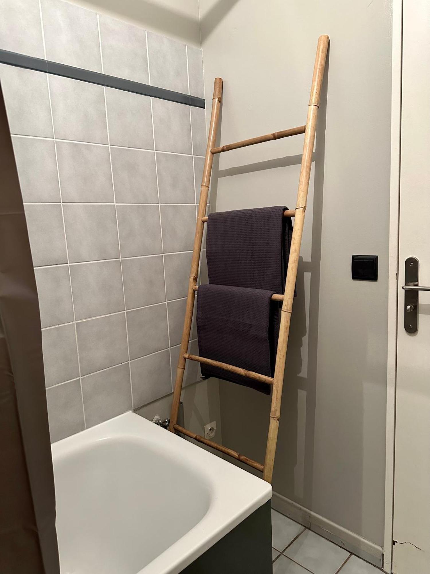 Appart' Calme - 48M² - Proche Versailles - Paris エランクール エクステリア 写真